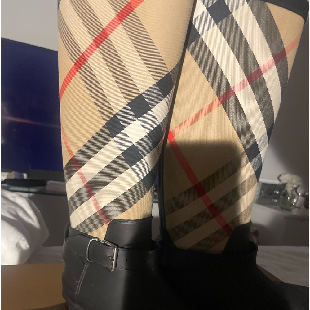 Burberry Strap Detail House Check and Rubber Rain Boots - Picture 2 of 3
